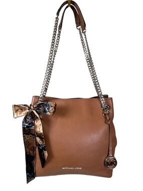 Michael Kors Jet Set Chain Medium Shoulder/Crossbody Bag Like New